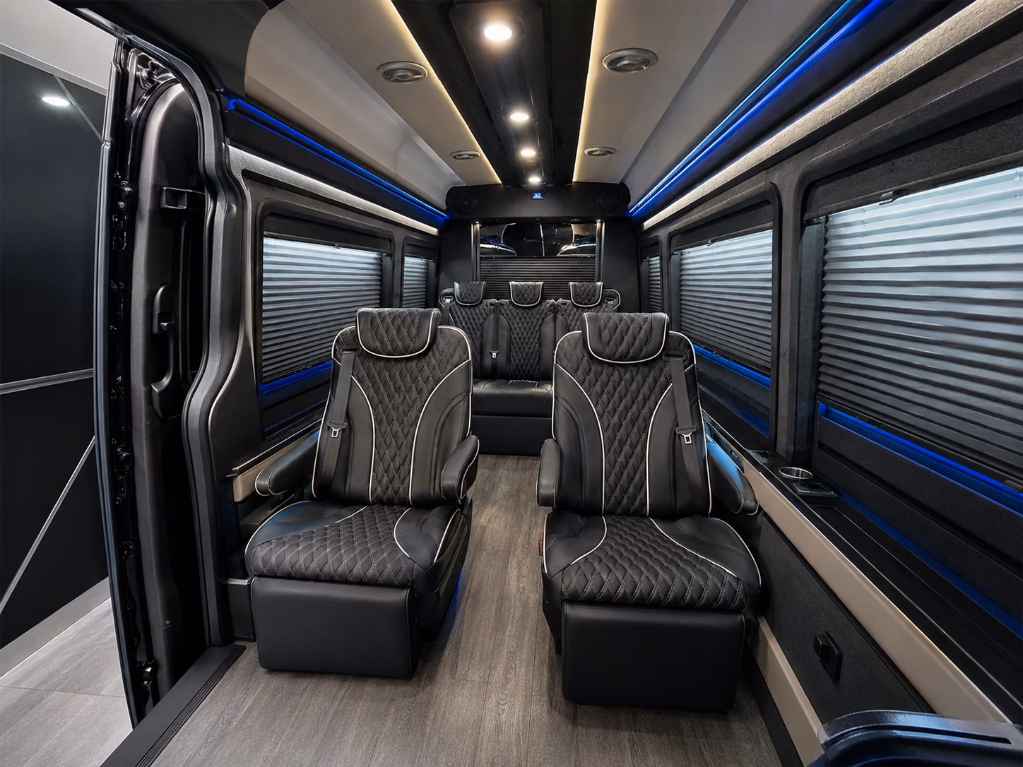 airport shuttle buses for palm coast golf communities and resorts