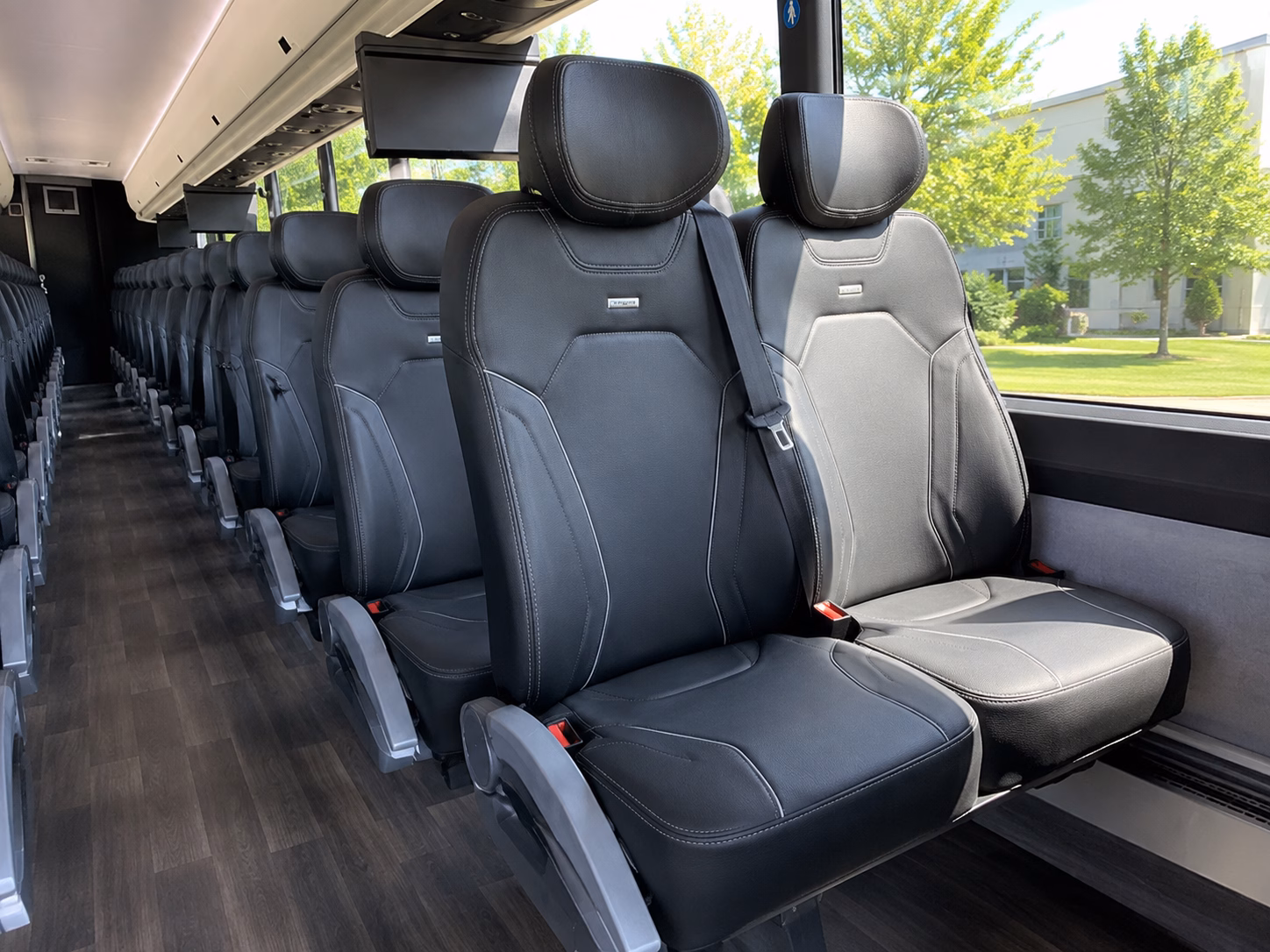 buses for washington oaks gardens and a1a beach venue weddings
