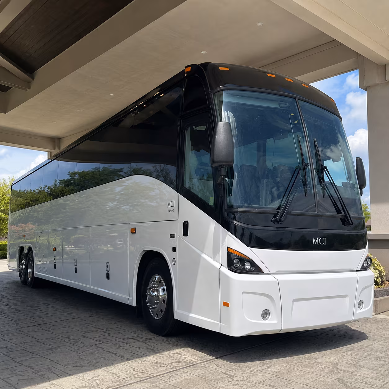 daily commuter shuttle buses along belle terre pkwy and sr 100